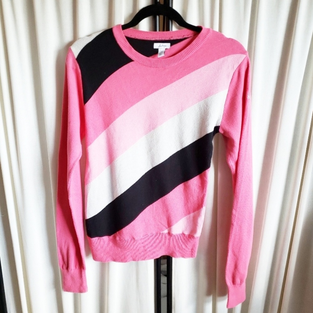 1 Hurley 100% cotton long sleeve sweater, medium
